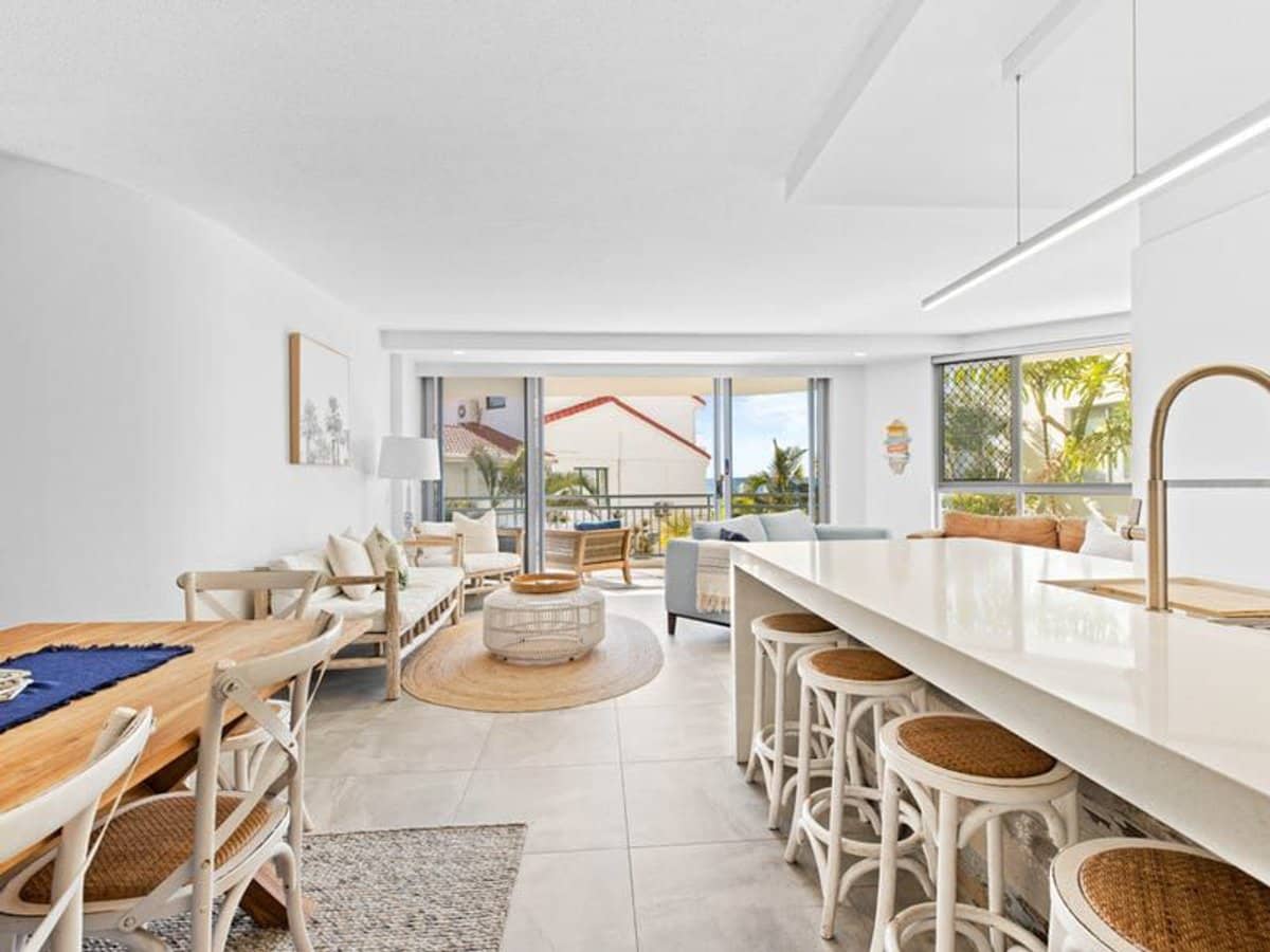 277 Golden Four Drive, Bilinga - Thumbnail 7