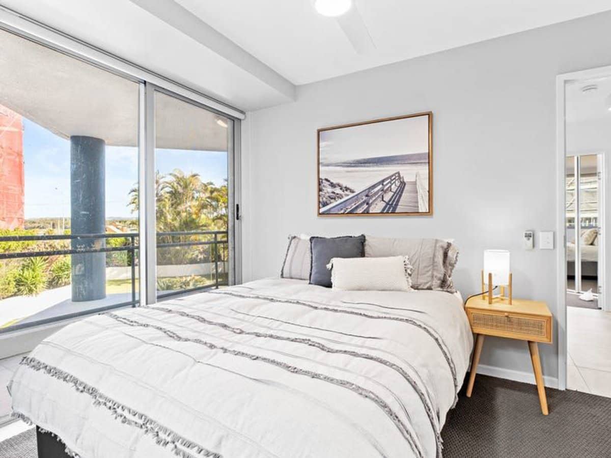 277 Golden Four Drive, Bilinga - Thumbnail 12