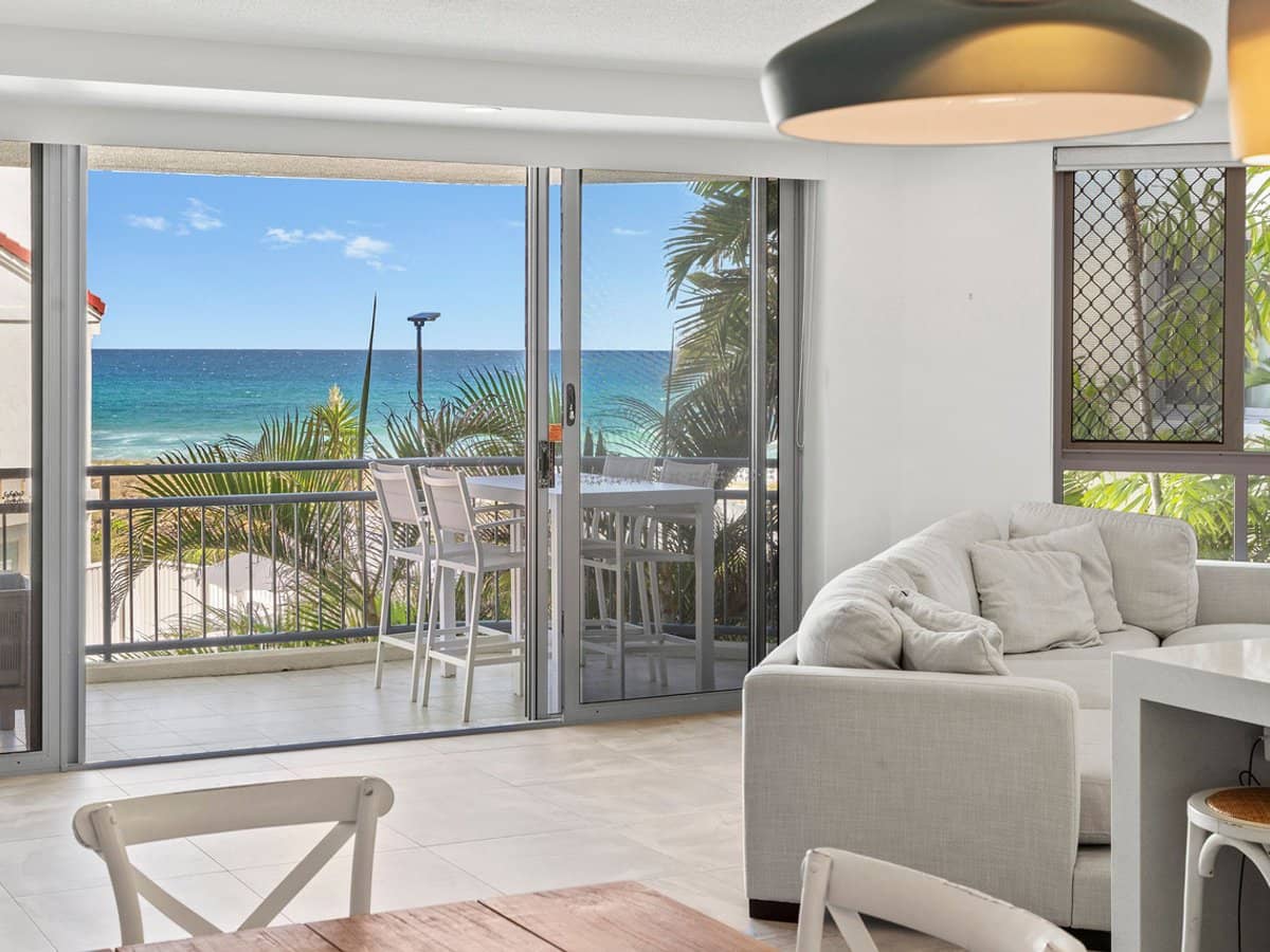 277 Golden Four Drive, Bilinga - Thumbnail 18