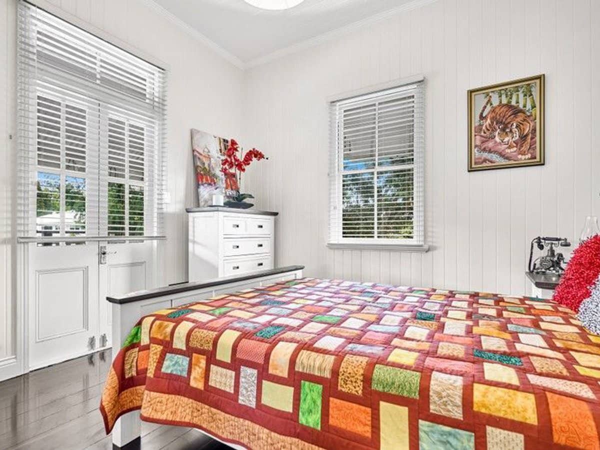 29 Ashfield Street, East Brisbane - Thumbnail 8