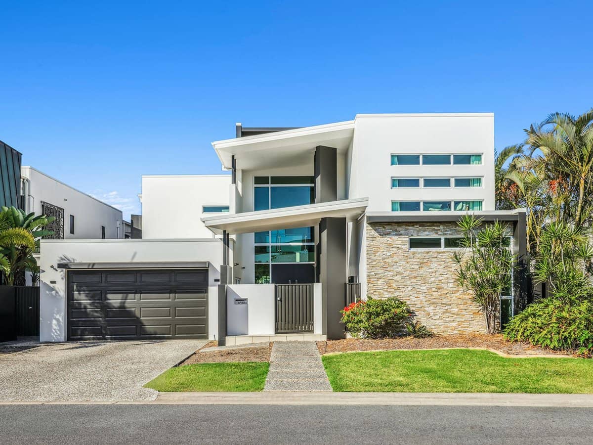 3012 Northview Parade, Benowa - Thumbnail 2