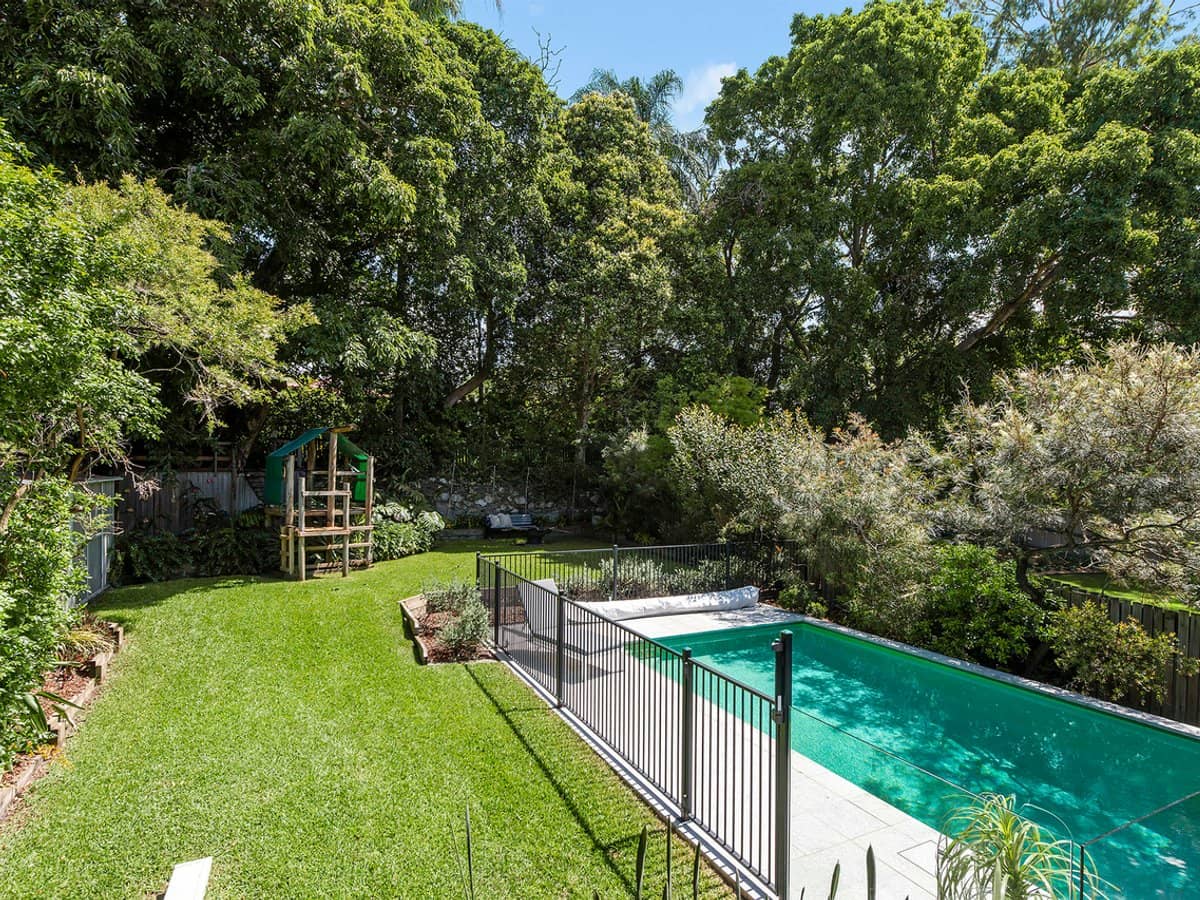 35 Gresham Street, East Brisbane - Thumbnail 8