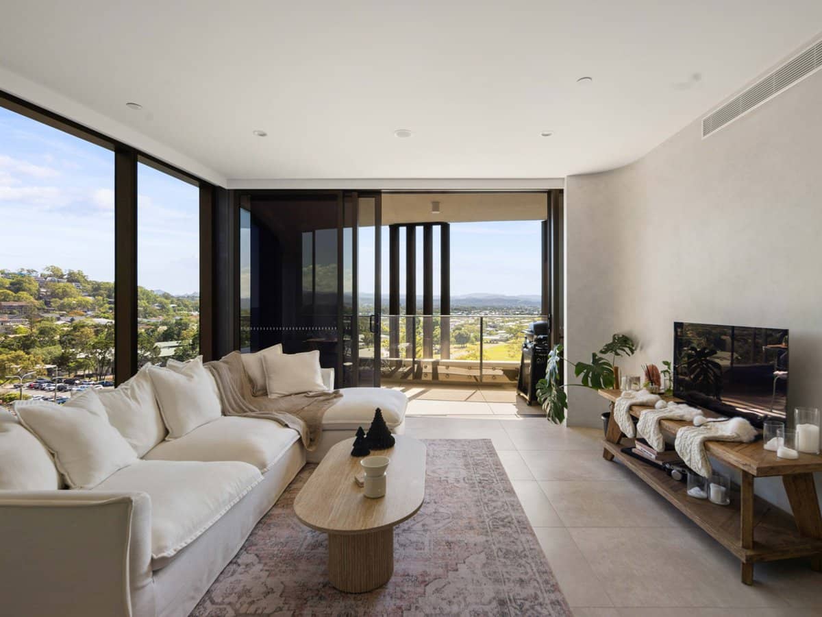 58 The Esplanade, Burleigh Heads - Thumbnail 9