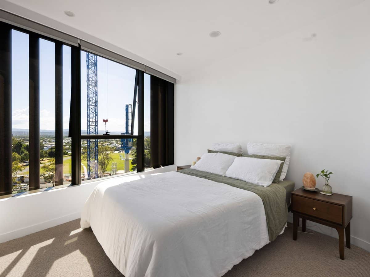 58 The Esplanade, Burleigh Heads - Thumbnail 13