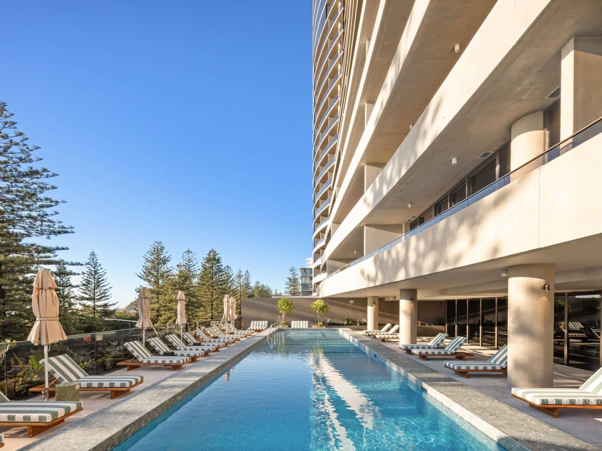 58 The Esplanade, Burleigh Heads - Thumbnail 18