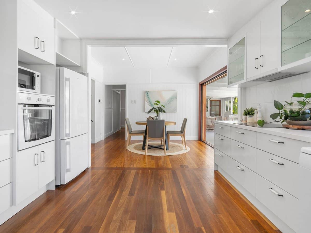 5 Third Avenue, Labrador - Thumbnail 10