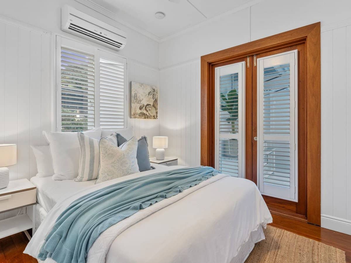 5 Third Avenue, Labrador - Thumbnail 15