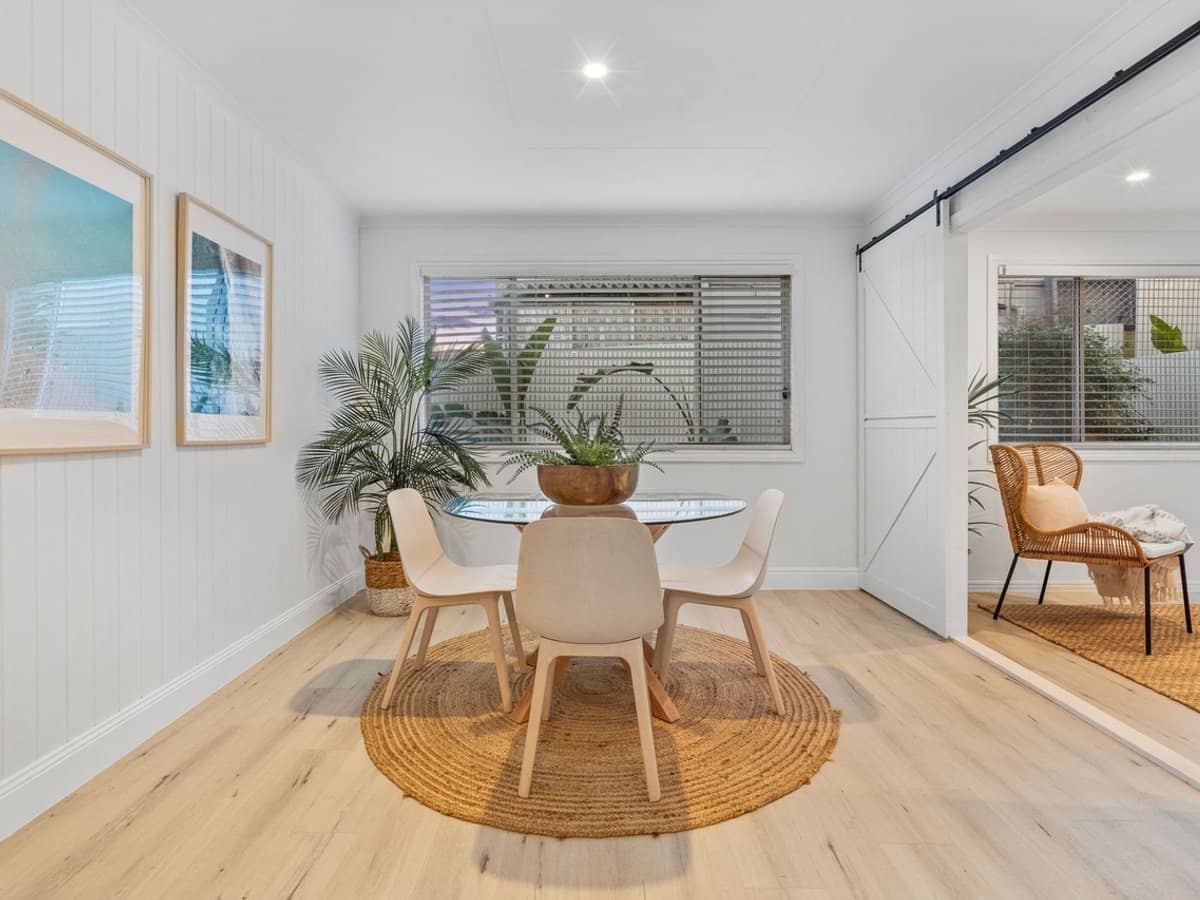 5 Third Avenue, Labrador - Thumbnail 20