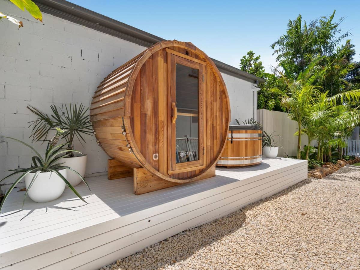 5 Third Avenue, Labrador - Thumbnail 33