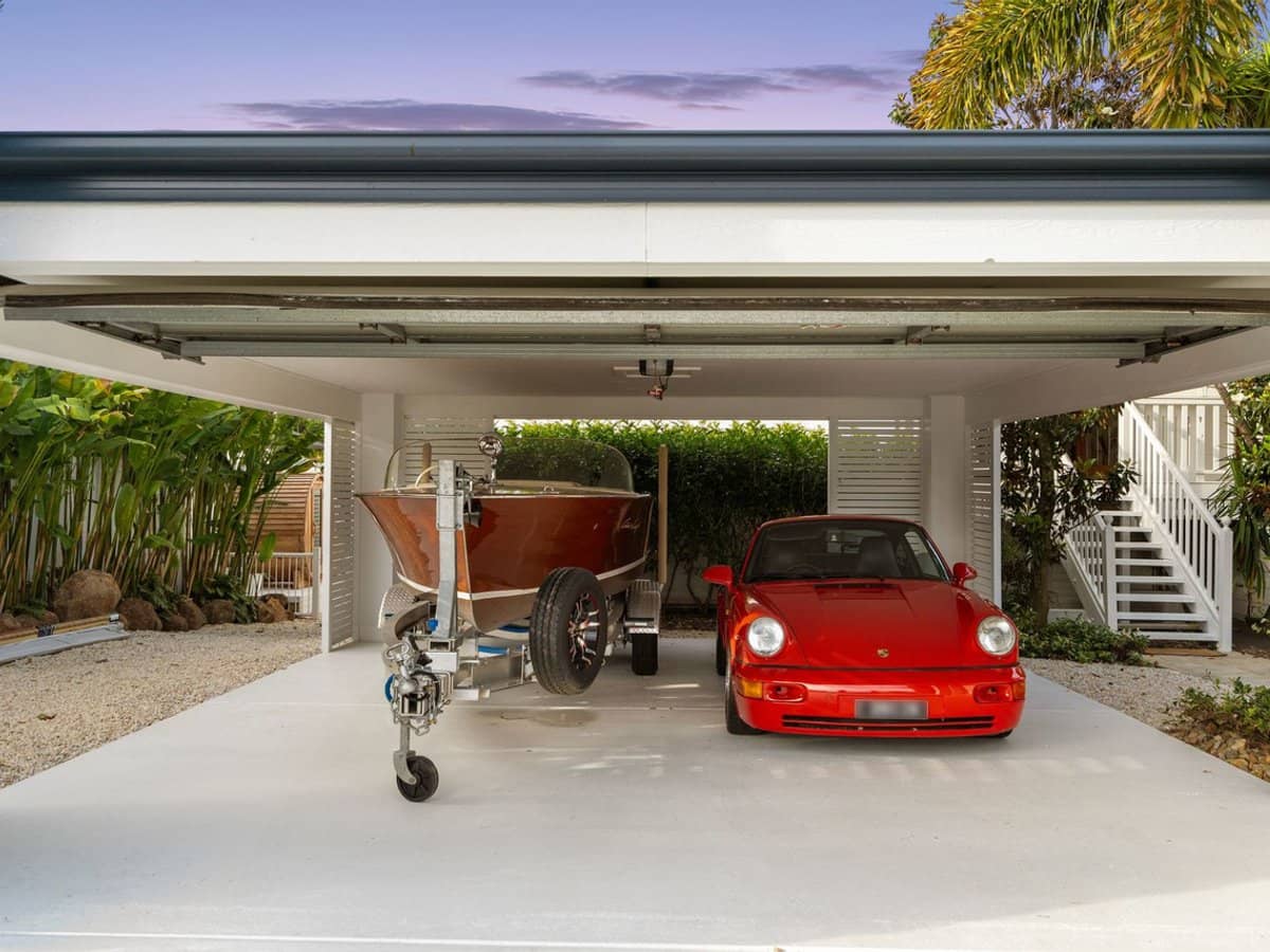 5 Third Avenue, Labrador - Thumbnail 4