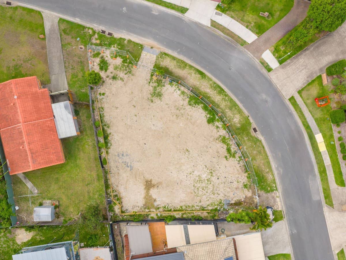 4 Paul Court, Carrara - Thumbnail 5