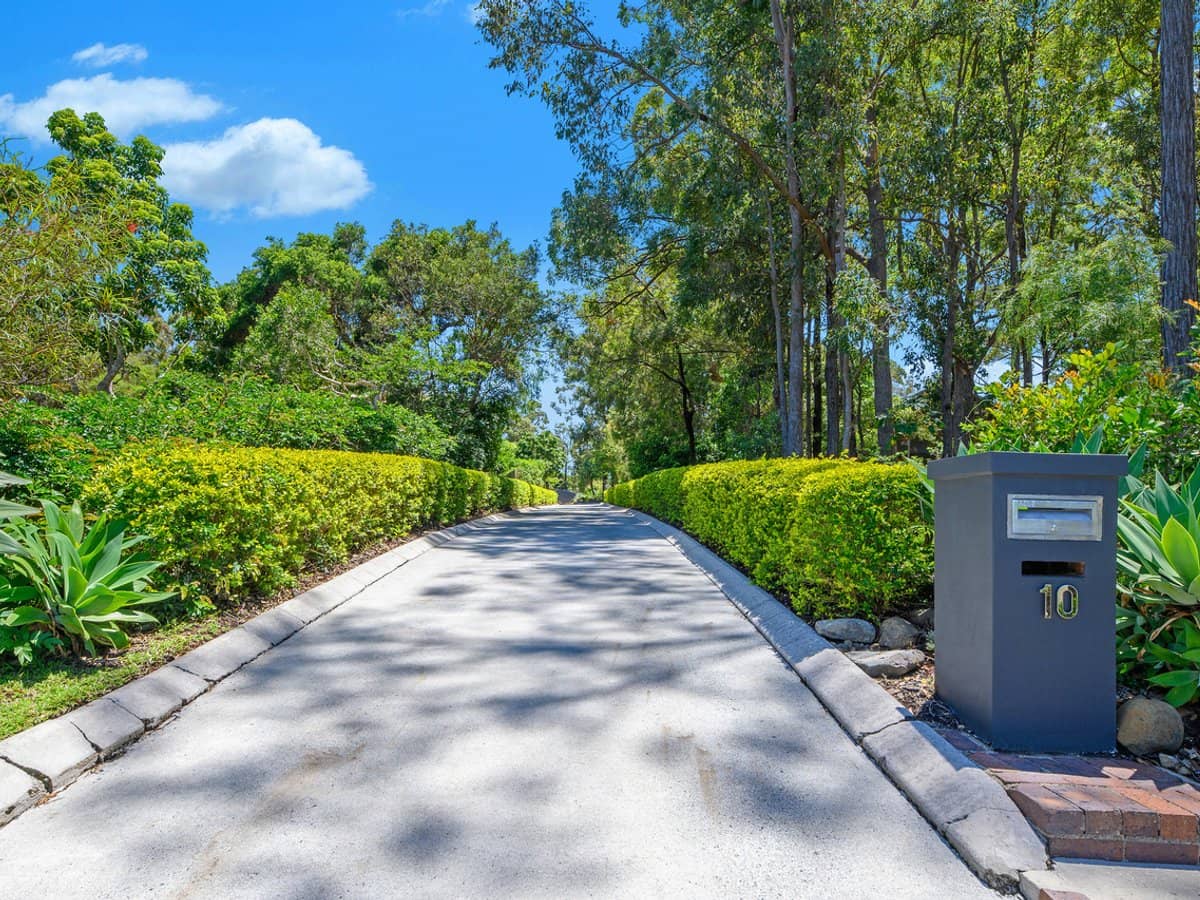 12 Jacana Street, ASHMORE - Thumbnail 2