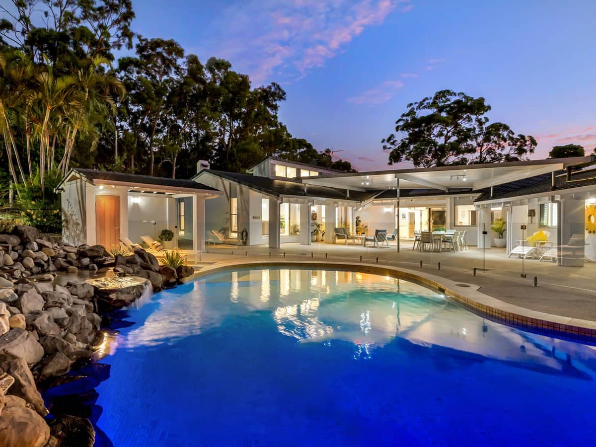 10 Jacana Street, ASHMORE - Thumbnail 4