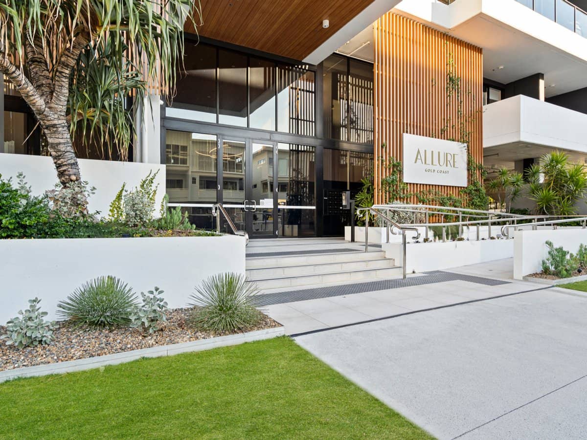 28 Dalpura Street, SURFERS PARADISE - Thumbnail 8