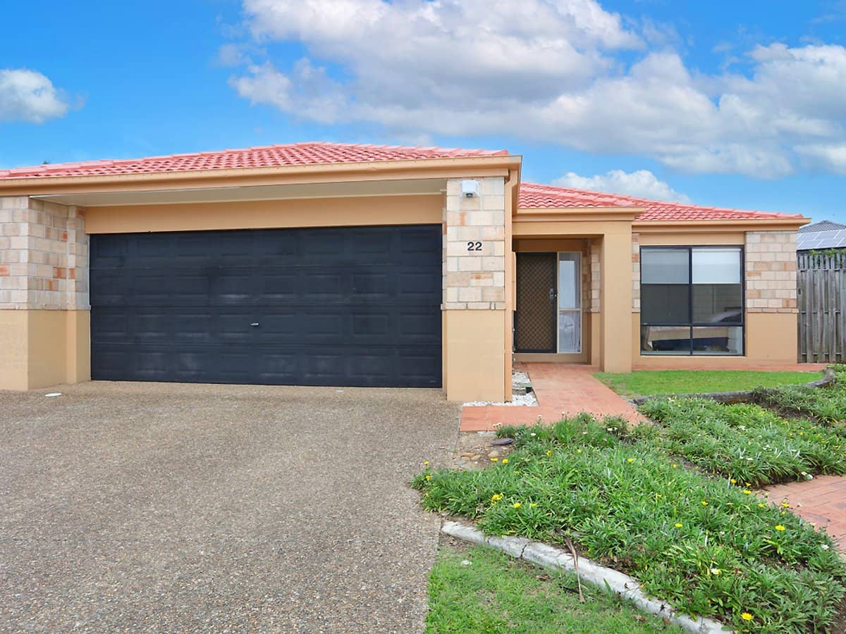 24 Amsonia Court, ARUNDEL - Thumbnail 1