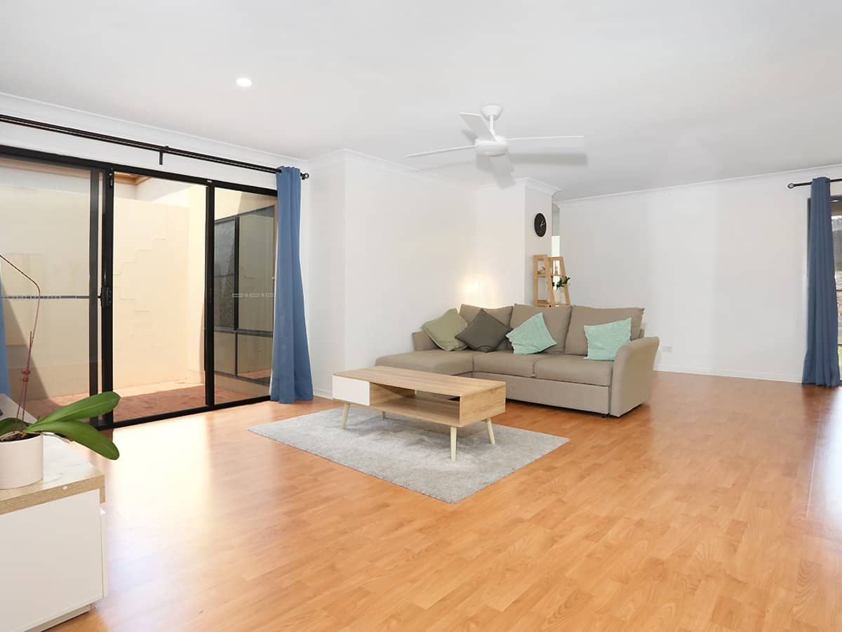 24 Amsonia Court, ARUNDEL - Thumbnail 10