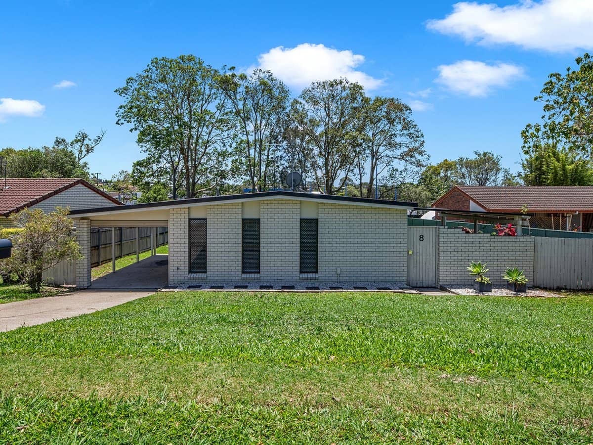 8 Sapium Road, ASHMORE - Thumbnail 3