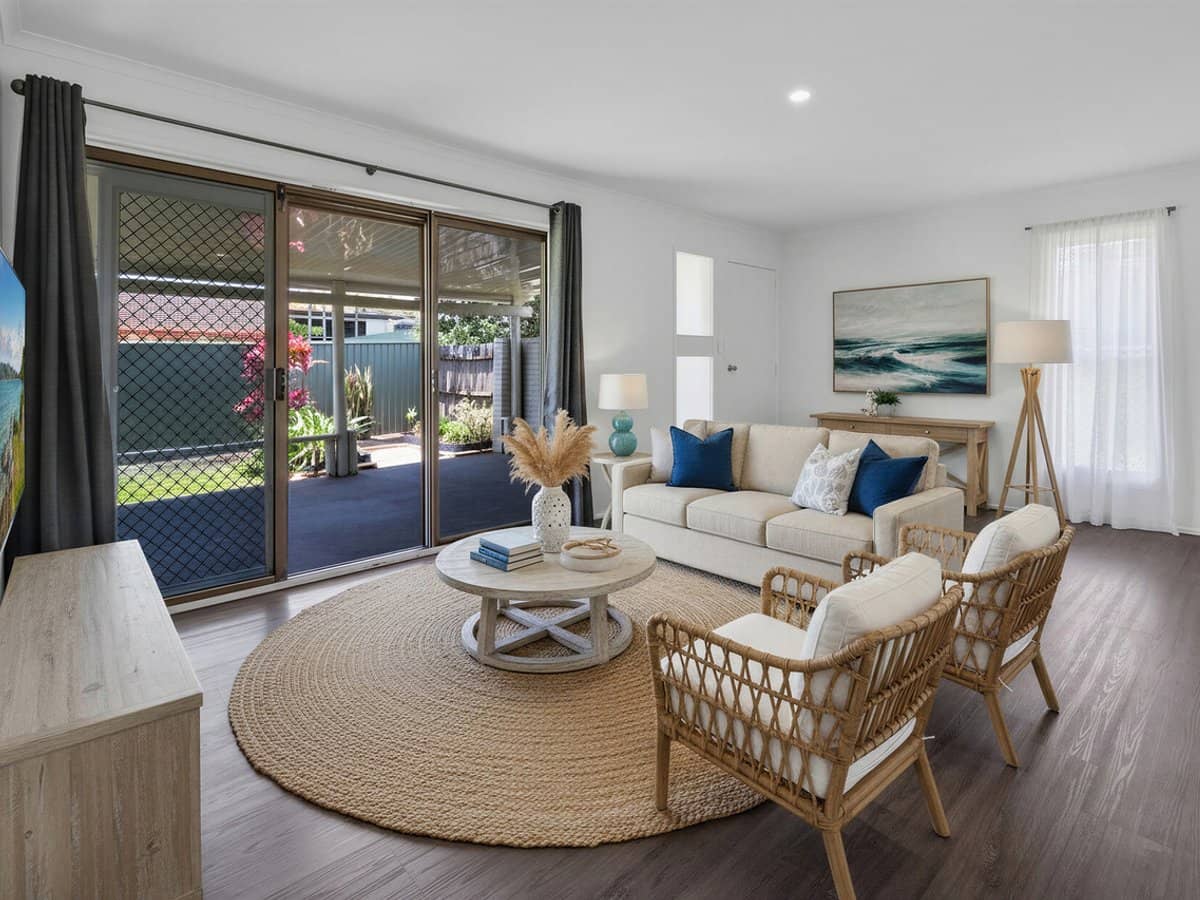 8 Sapium Road, ASHMORE - Thumbnail 6