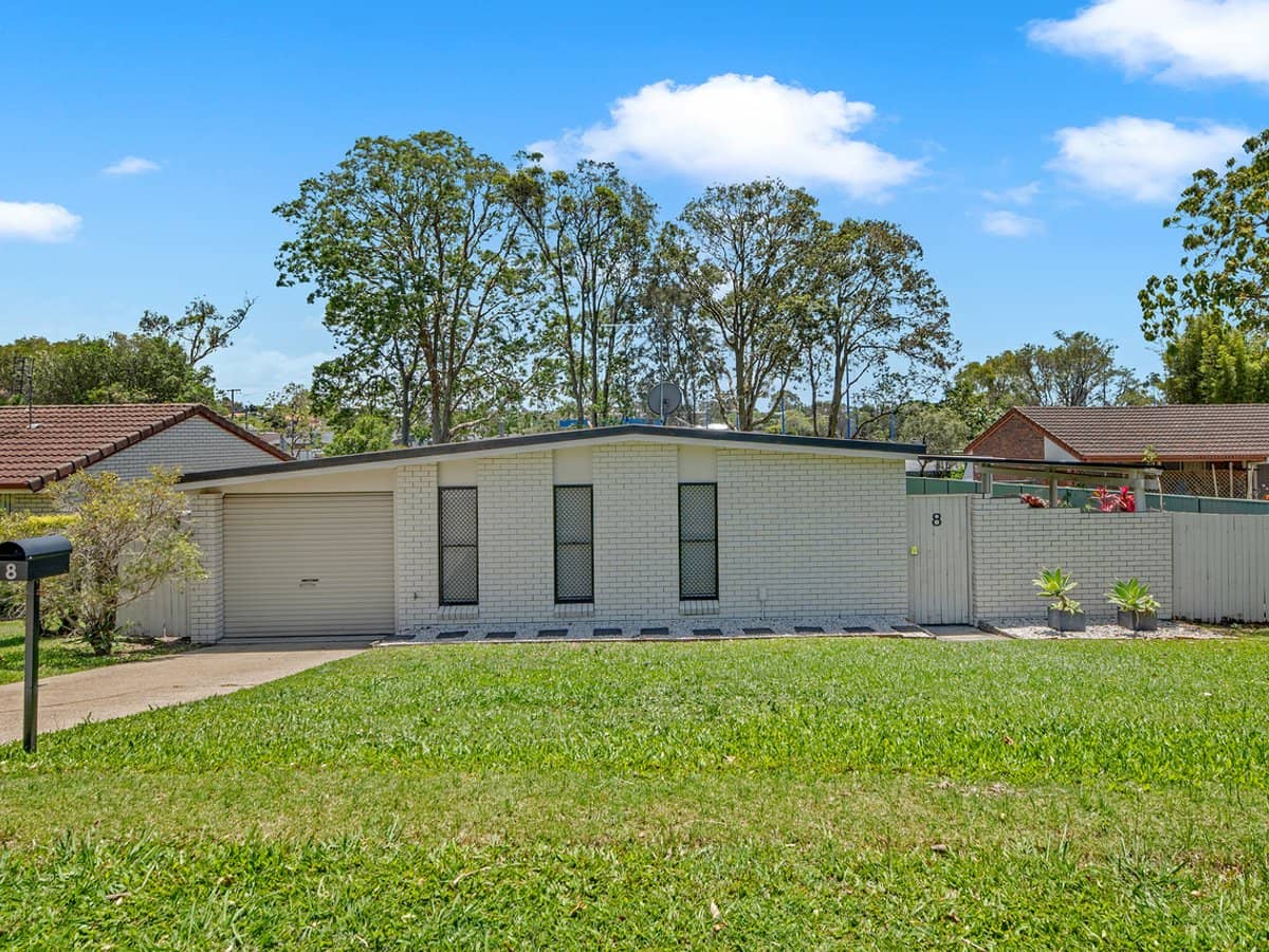 8 Sapium Road, ASHMORE - Thumbnail 18