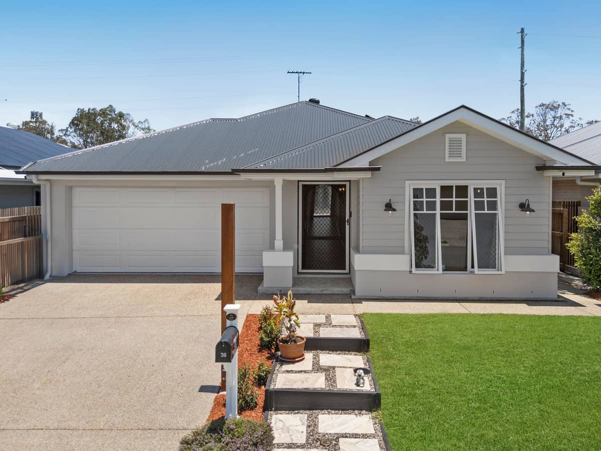 26 Amber Circuit, Greenbank - Thumbnail 5