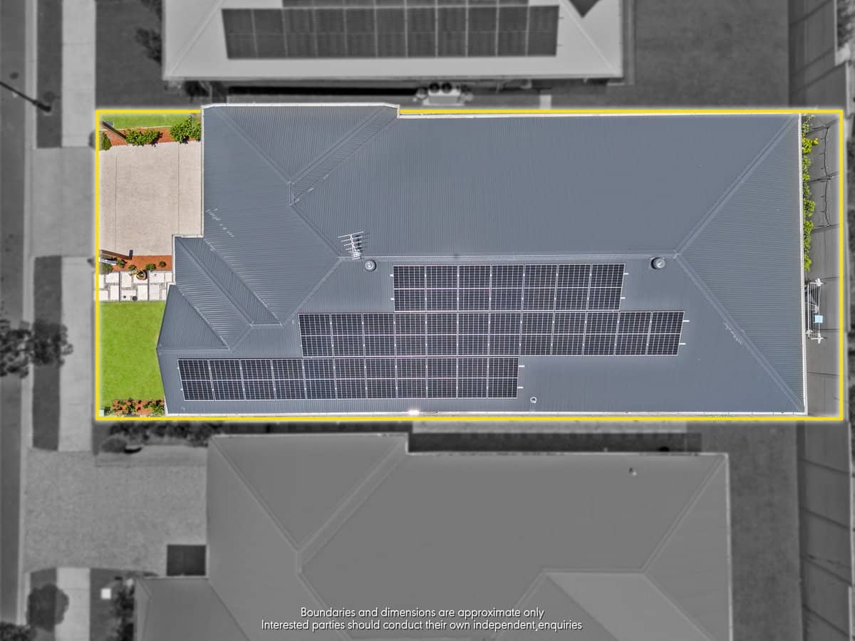 26 Amber Circuit, Greenbank - Thumbnail 22