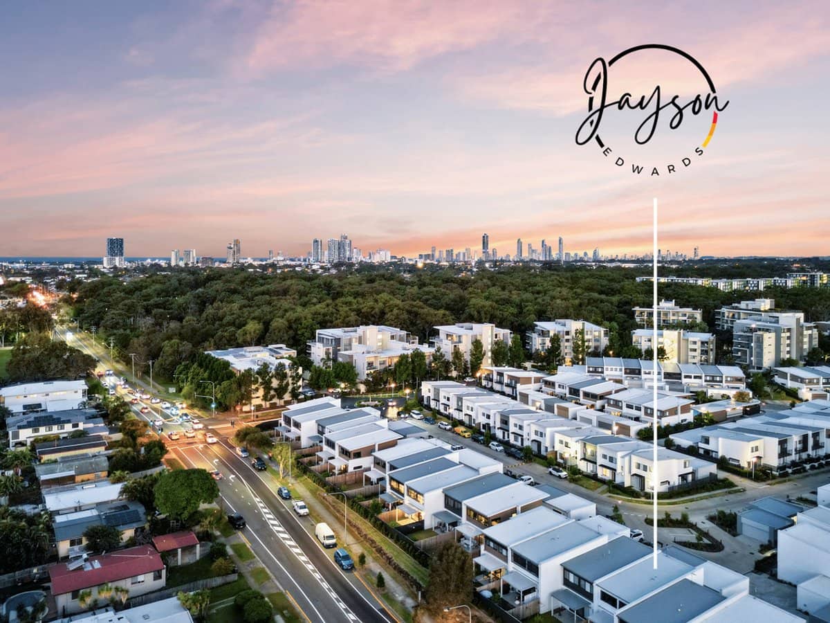 154 Musgrave Avenue, SOUTHPORT - Thumbnail 1