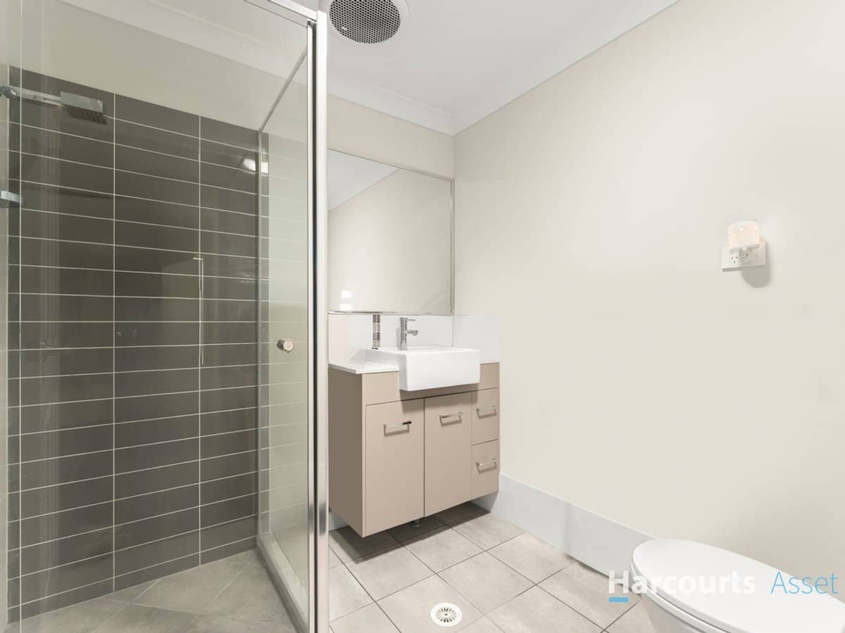 10 Oxford Drive, FLAGSTONE - Thumbnail 7