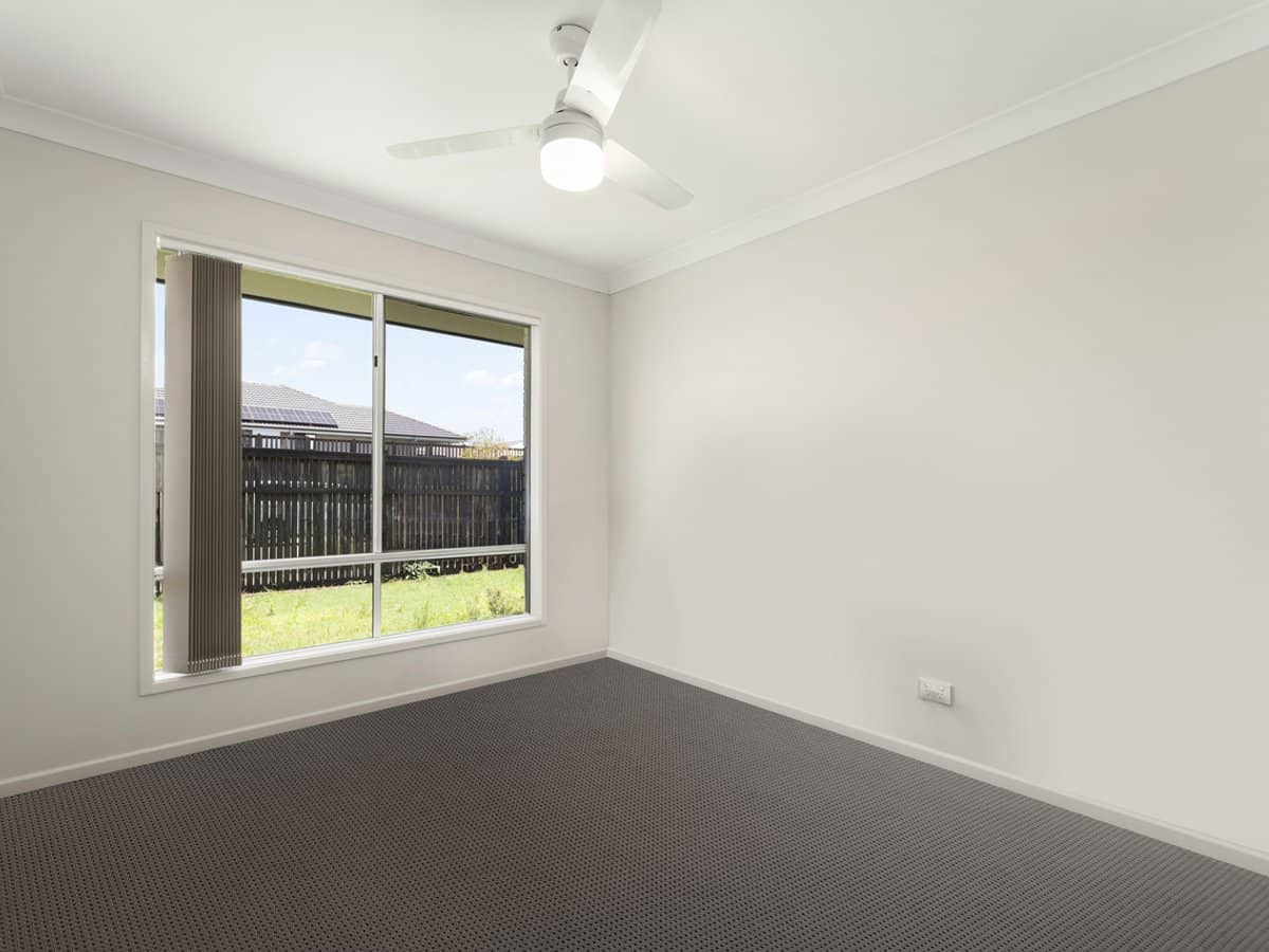 10 Oxford Drive, FLAGSTONE - Thumbnail 12