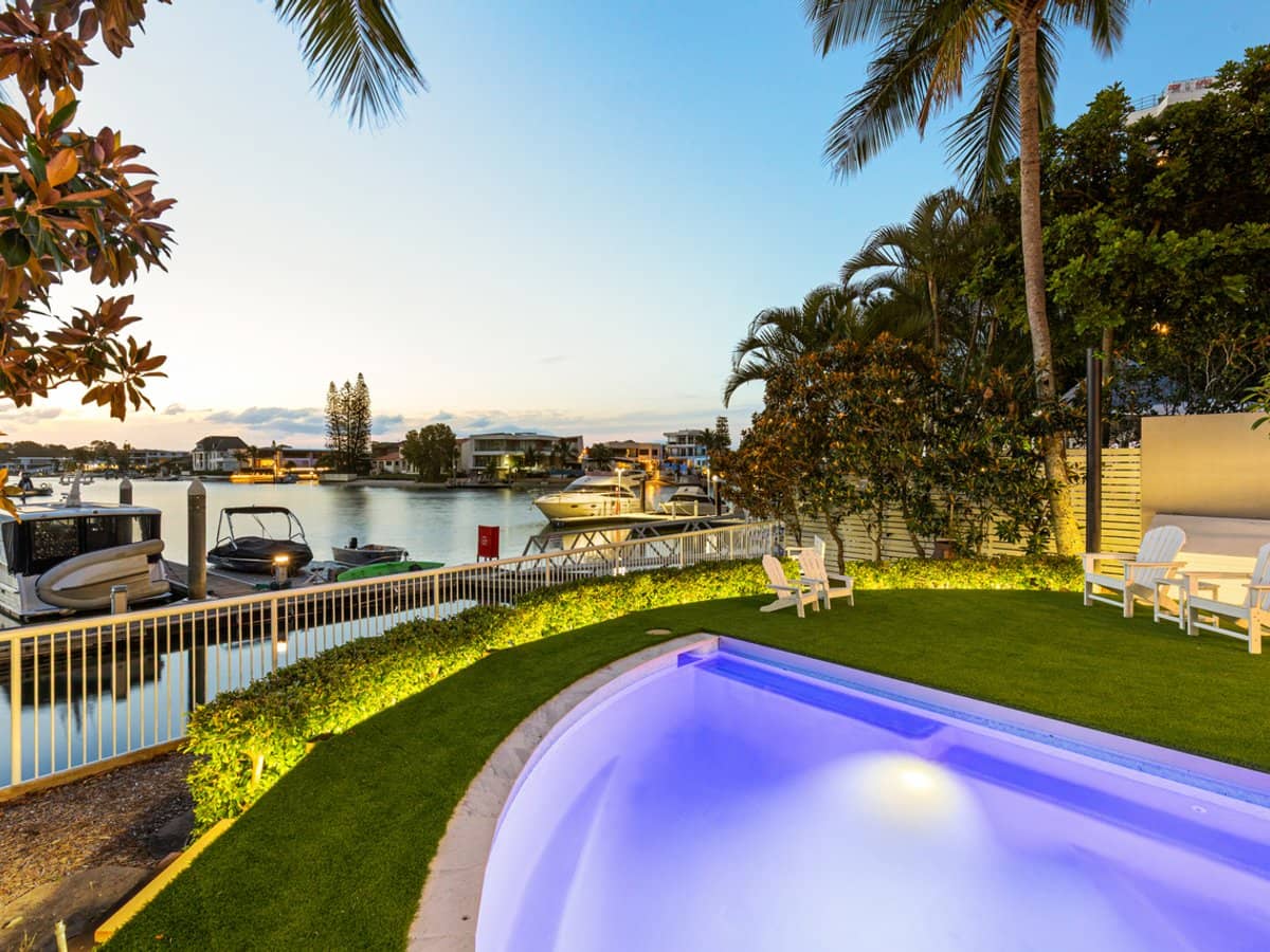 12 Commodore Drive, PARADISE WATERS - Thumbnail 5