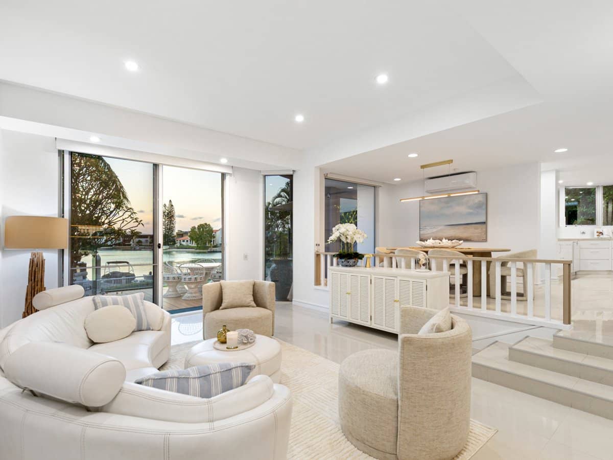 12 Commodore Drive, PARADISE WATERS - Thumbnail 9