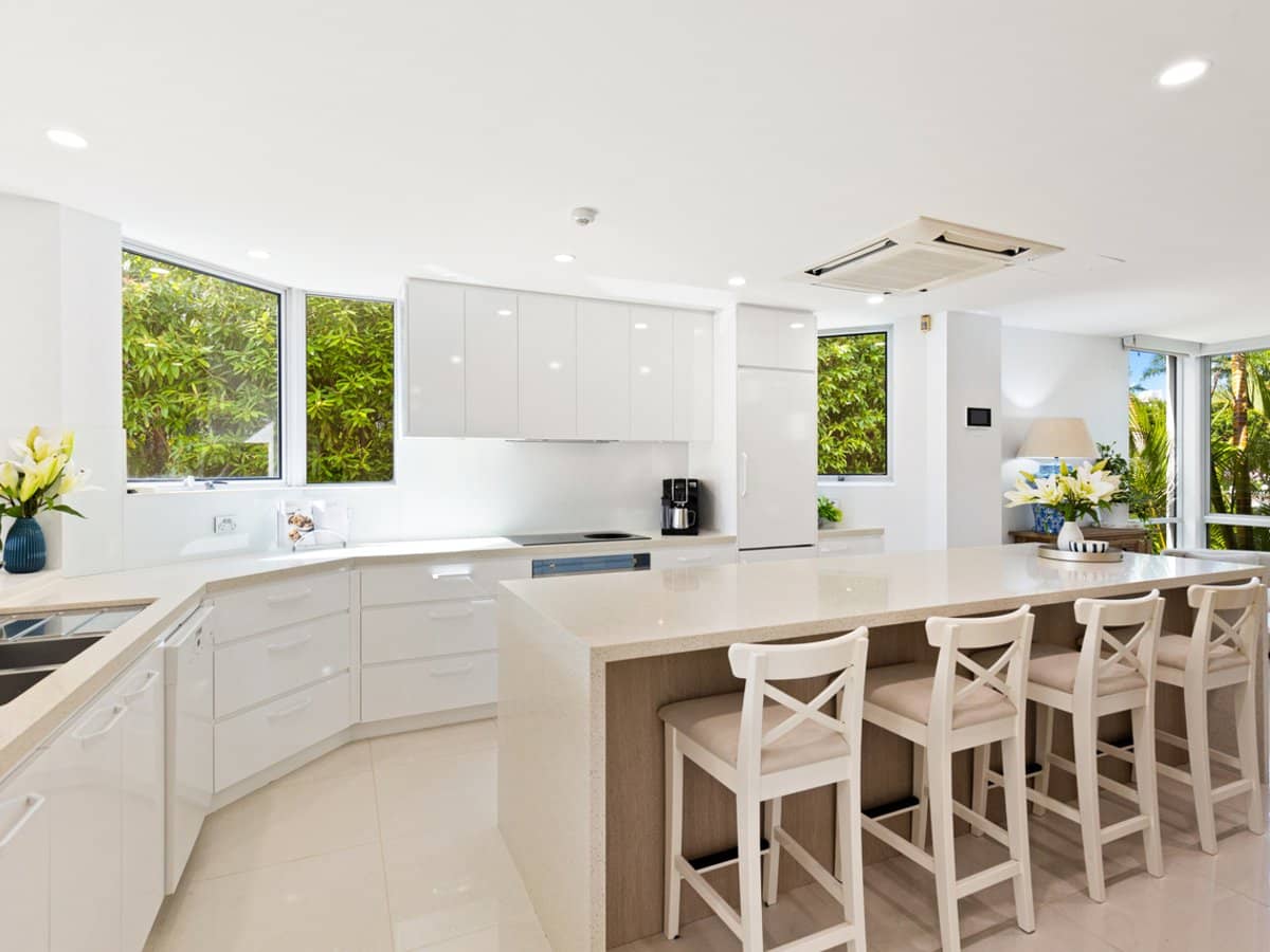 12 Commodore Drive, PARADISE WATERS - Thumbnail 13