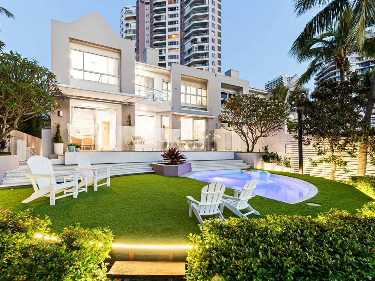 12 Commodore Drive, PARADISE WATERS - Thumbnail 23