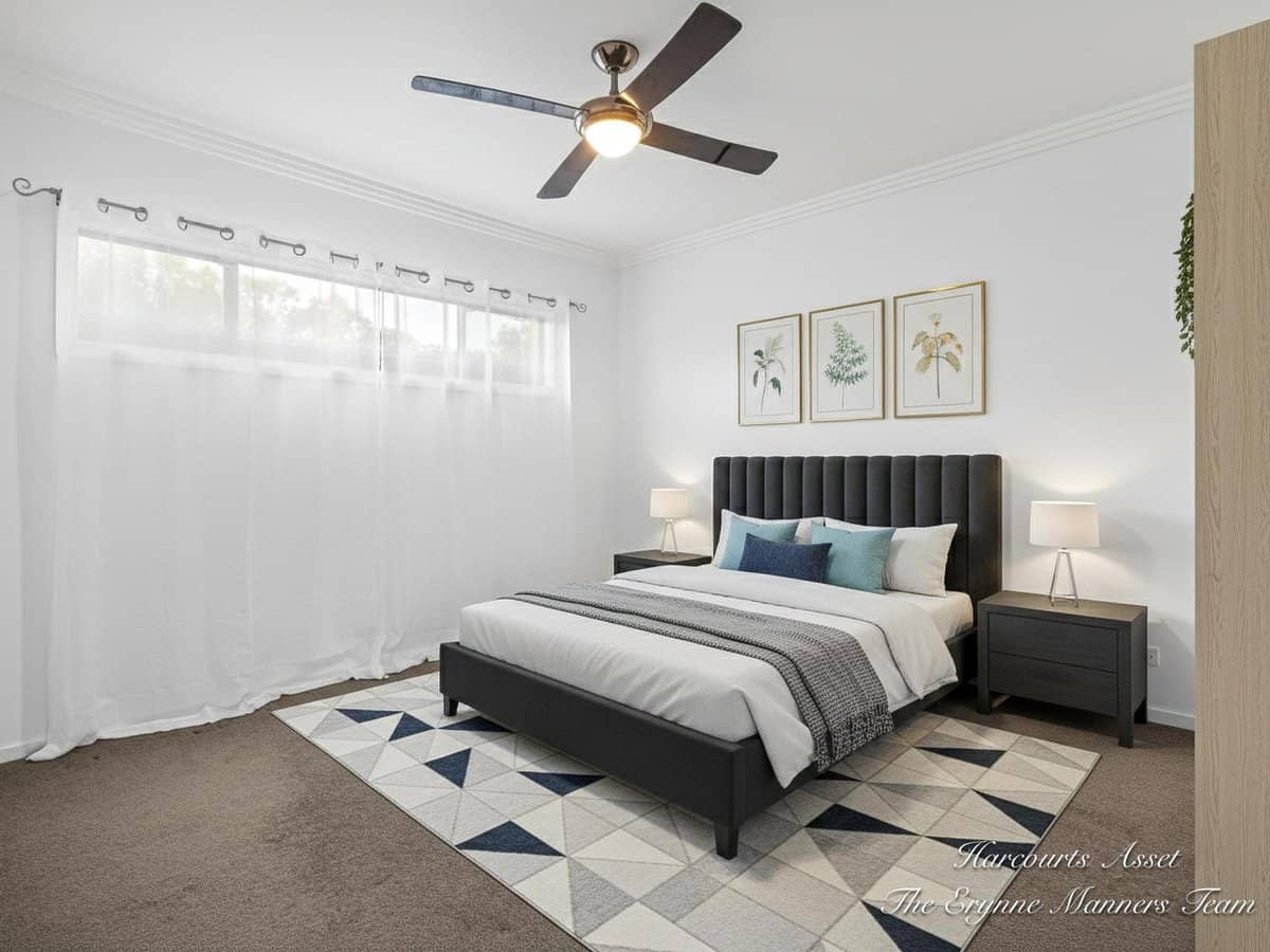 8 Adrian Court, JACOBS WELL - Thumbnail 17