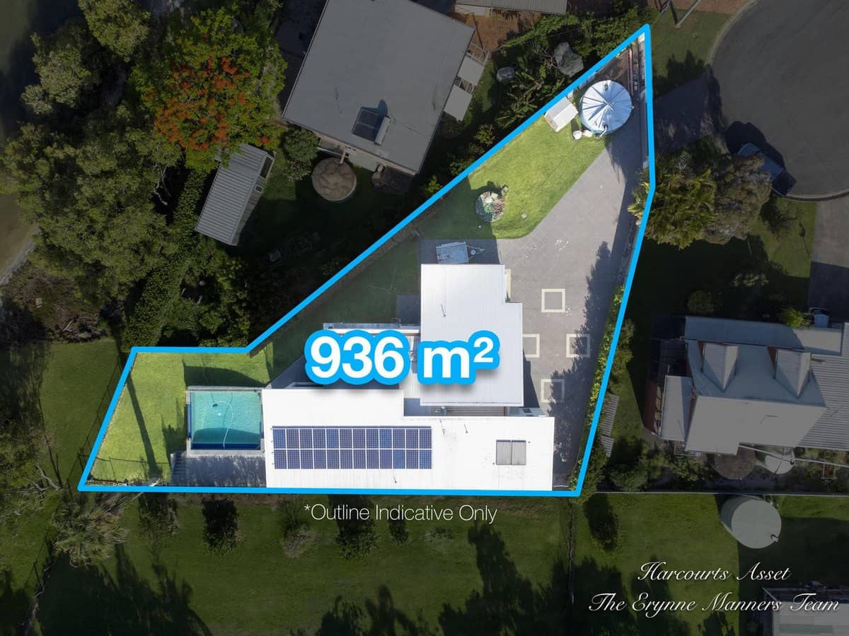 8 Adrian Court, JACOBS WELL - Thumbnail 32