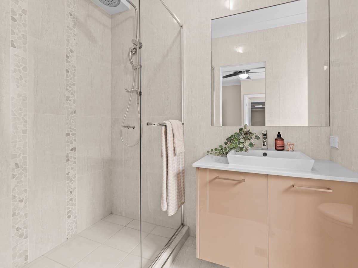 9103 Peter Senior Drive, HOPE ISLAND - Thumbnail 26