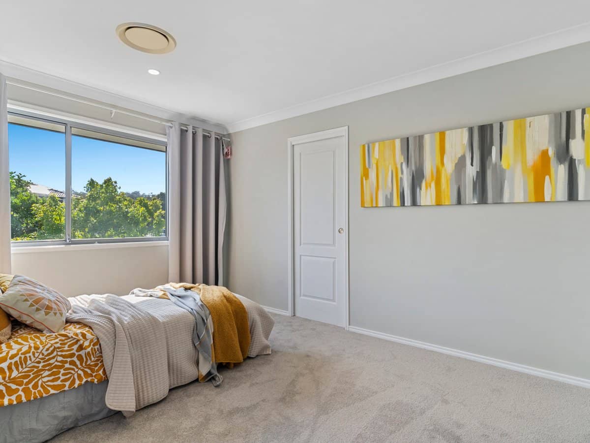 20 Rainlily Crescent, UPPER COOMERA - Thumbnail 13