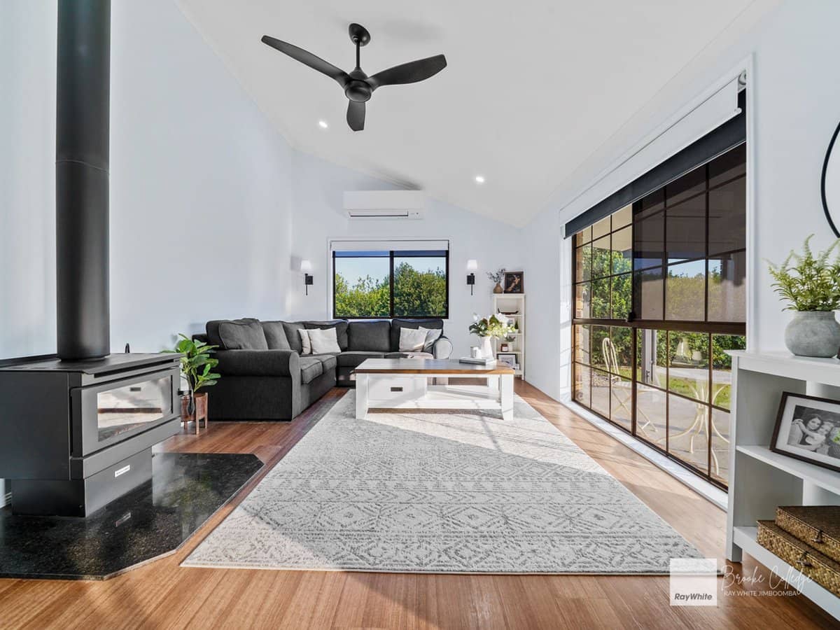 99 Couldery Court, Cedar Grove - Thumbnail 10