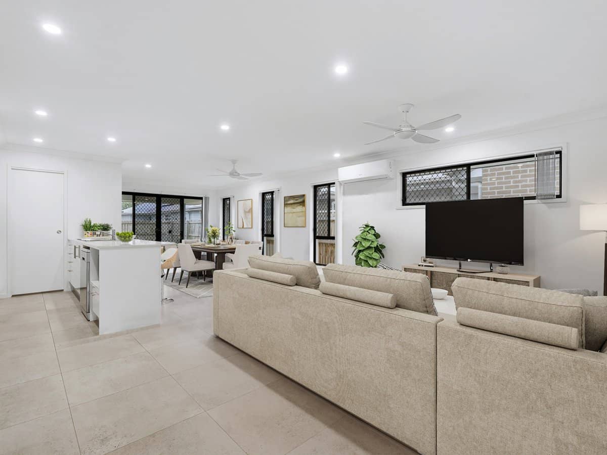 117 Riparian Circuit, LOGAN RESERVE - Thumbnail 8