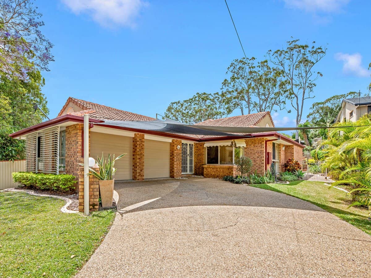 7 Sun Valley Drive, ASHMORE - Thumbnail 1