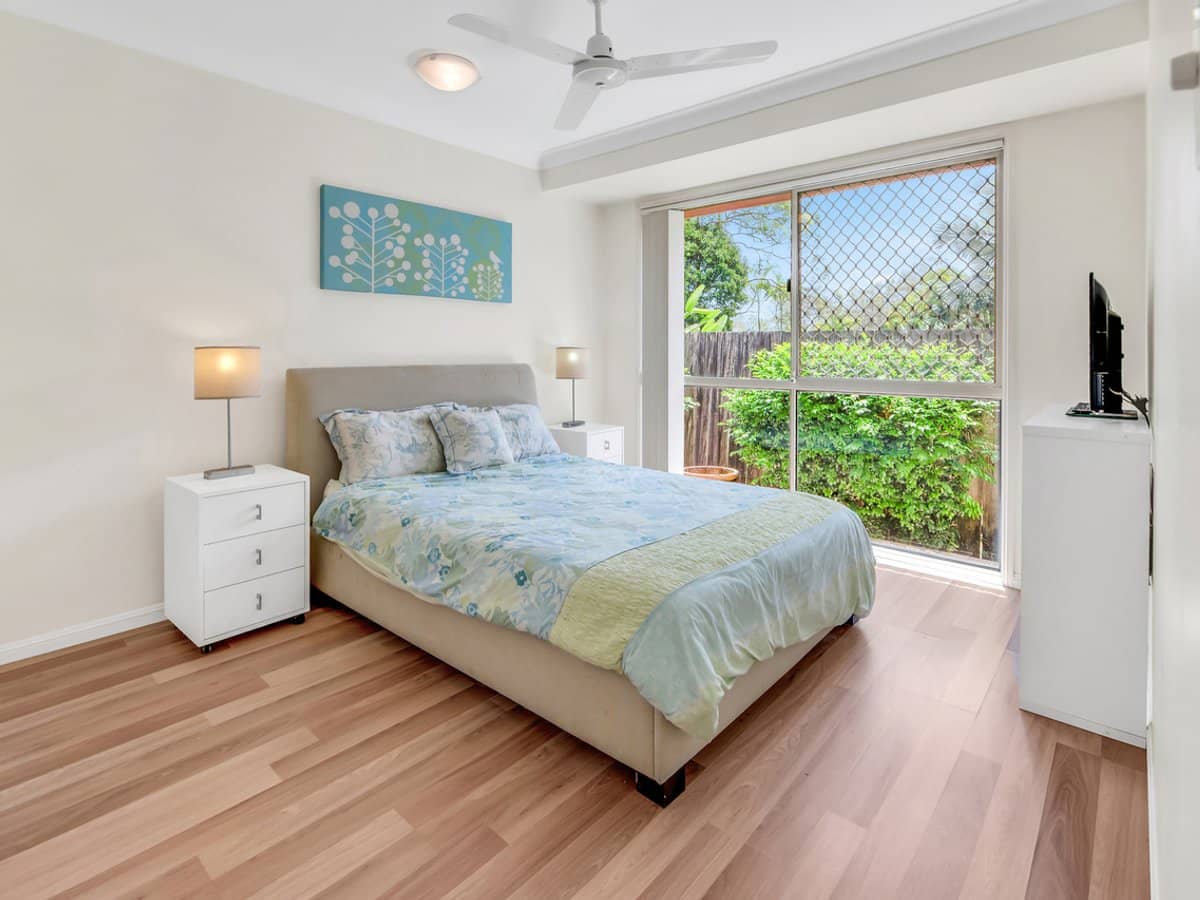 7 Sun Valley Drive, ASHMORE - Thumbnail 18