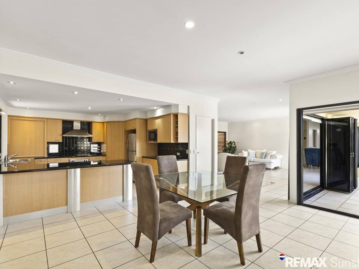 23 Sardinia Place, PARREARRA - Thumbnail 8