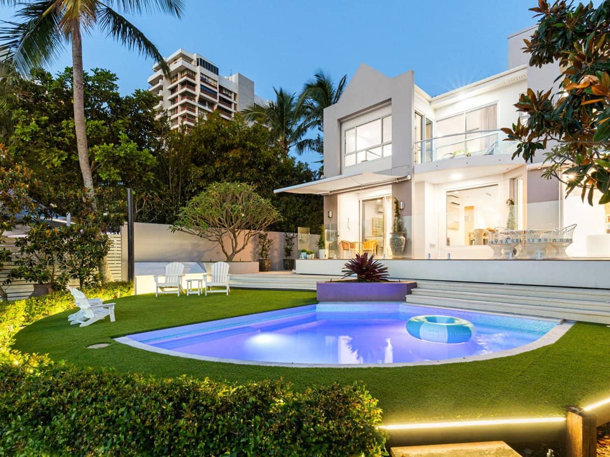 12 Commodore Drive, SURFERS PARADISE - Thumbnail 1