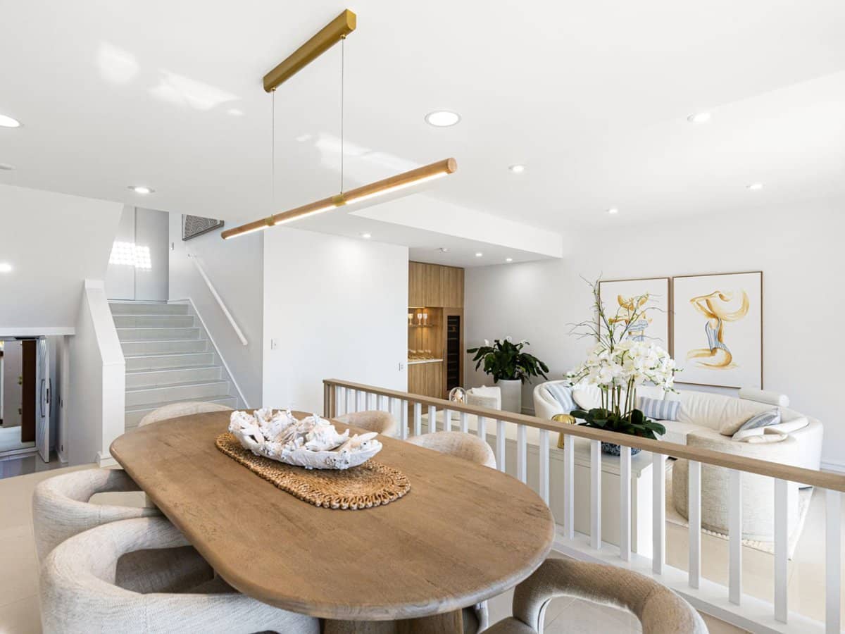 12 Commodore Drive, SURFERS PARADISE - Thumbnail 8