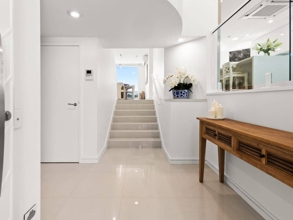 12 Commodore Drive, SURFERS PARADISE - Thumbnail 15