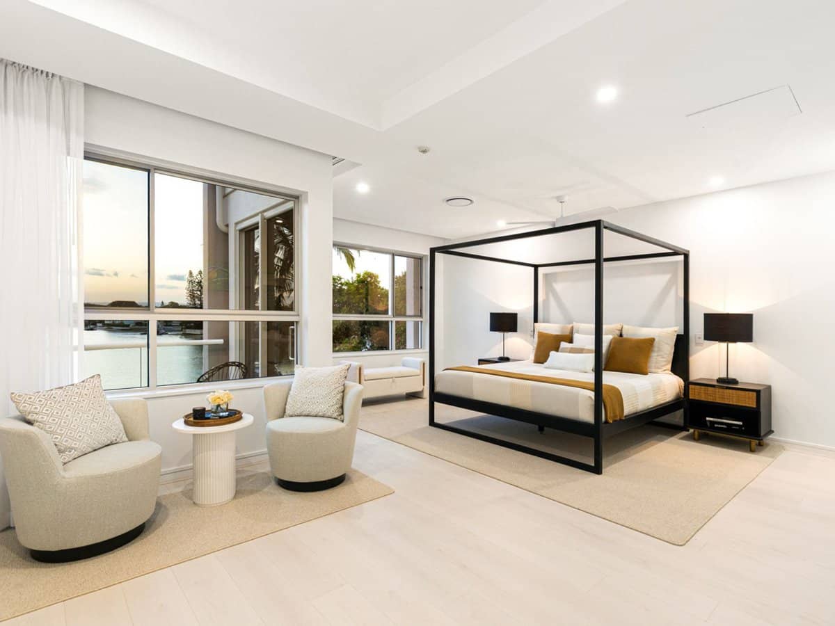 12 Commodore Drive, SURFERS PARADISE - Thumbnail 17
