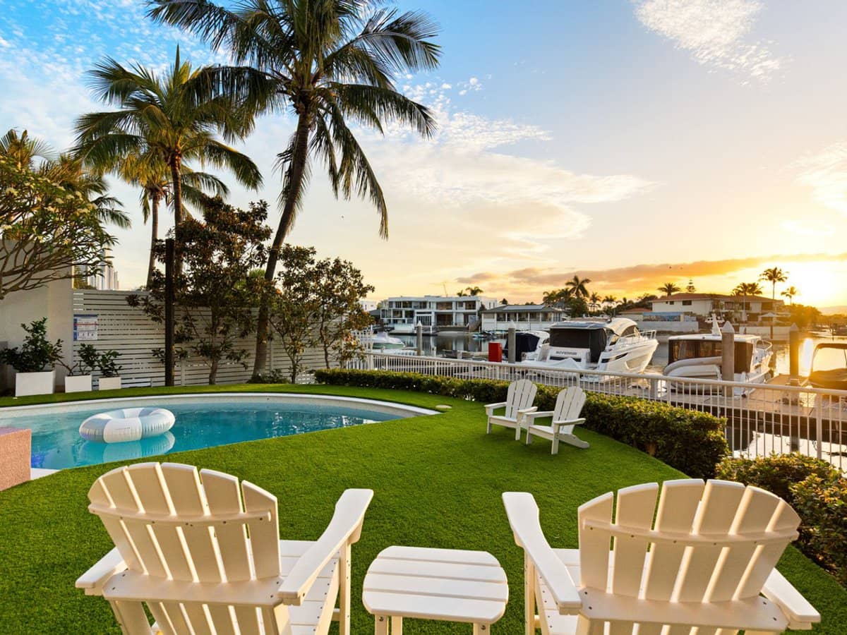 12 Commodore Drive, SURFERS PARADISE - Thumbnail 24