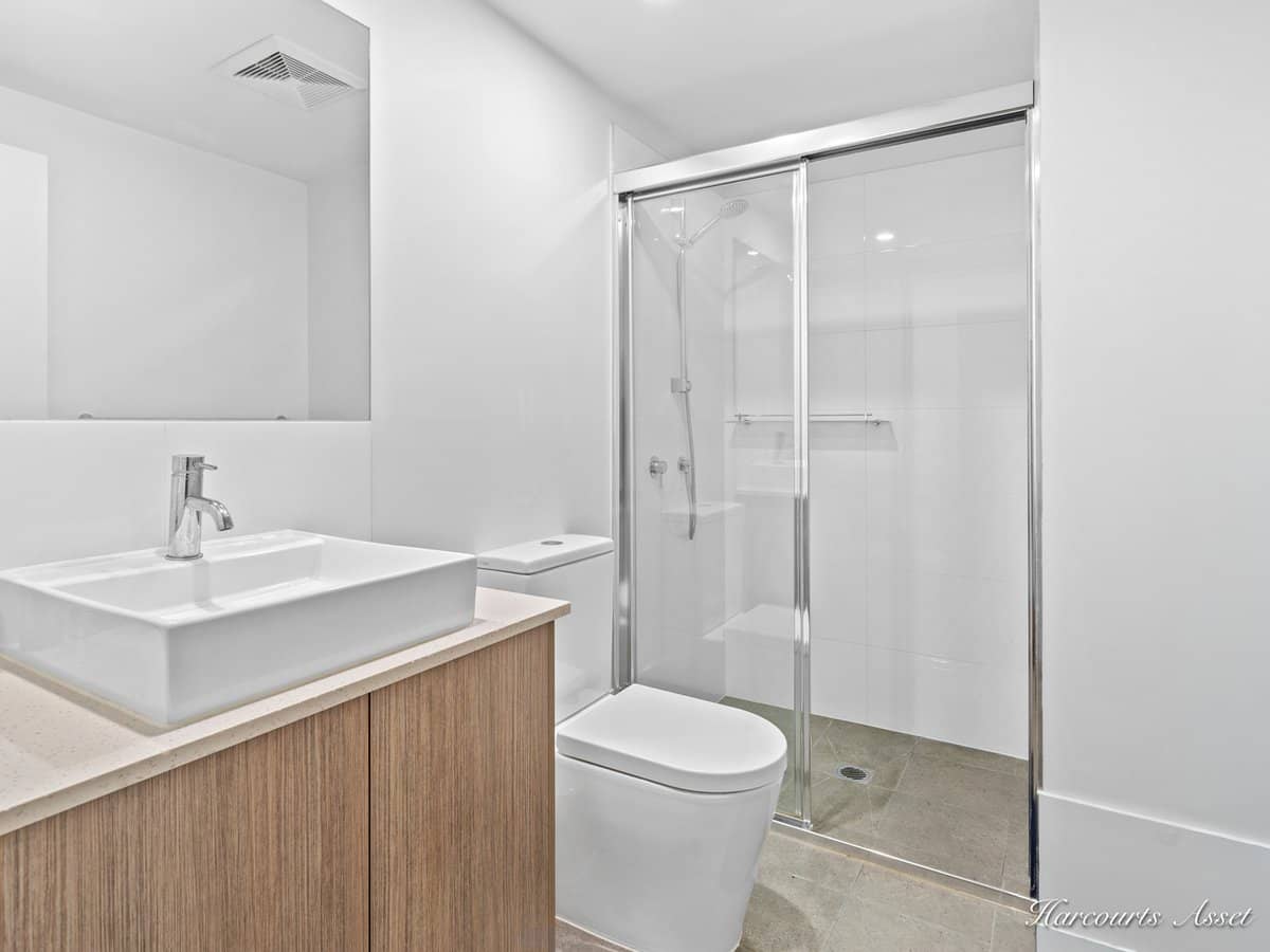 10 Timor Avenue, LOGANHOLME - Thumbnail 7