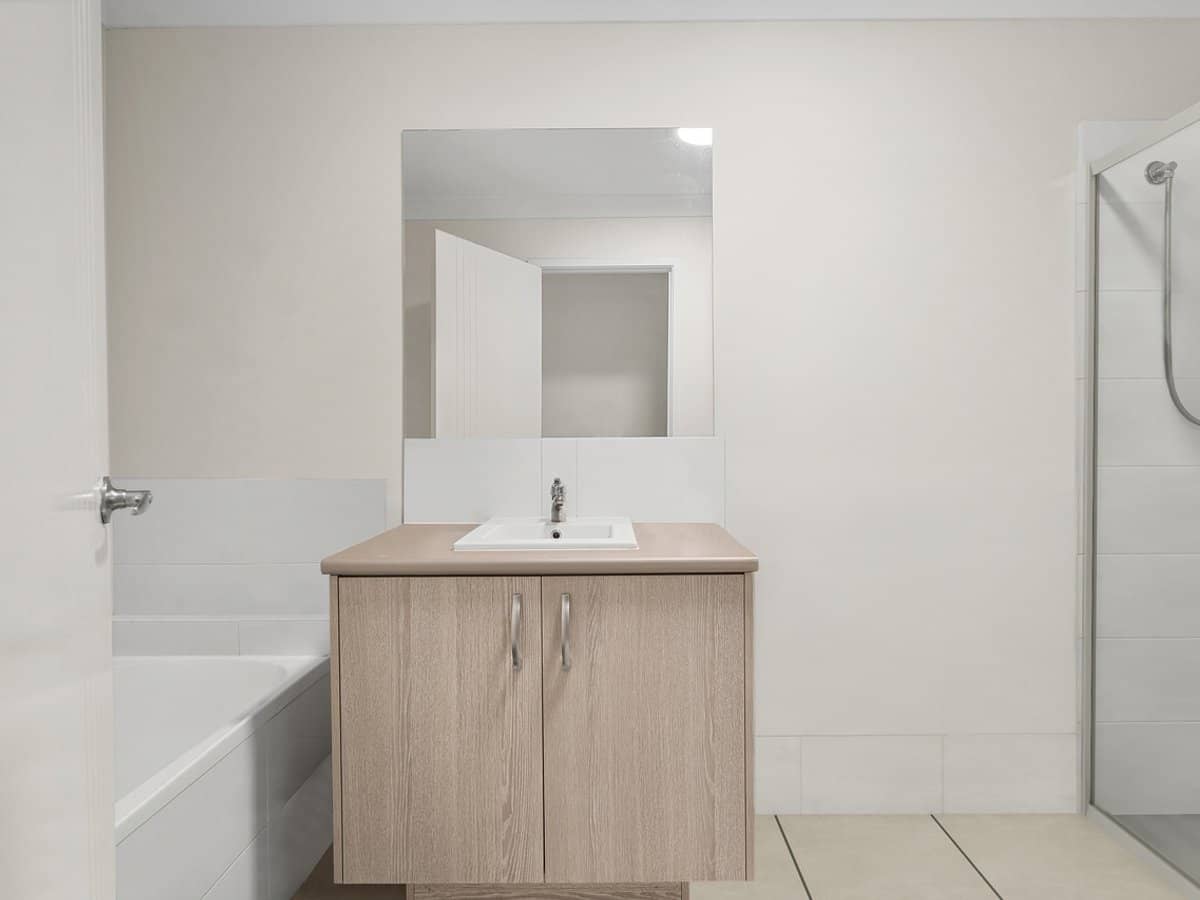 2 Percy Lane, REDBANK PLAINS - Thumbnail 9