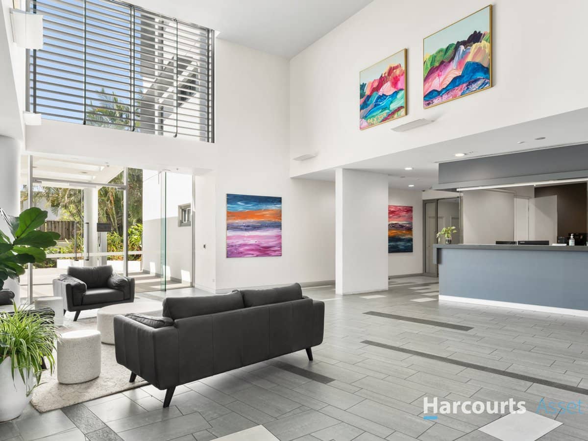 16 Hamilton Place, BOWEN HILLS - Thumbnail 3