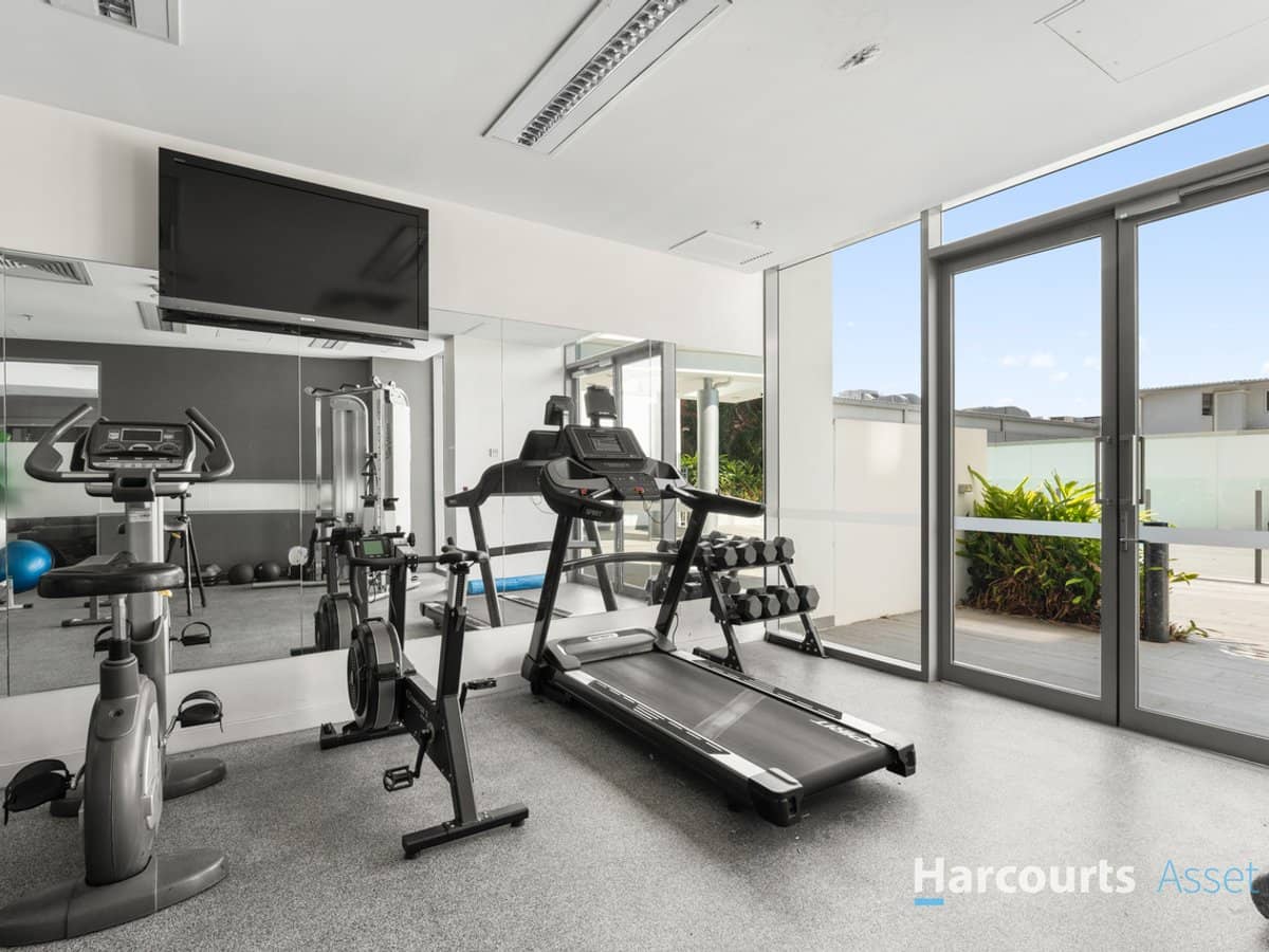 16 Hamilton Place, BOWEN HILLS - Thumbnail 14